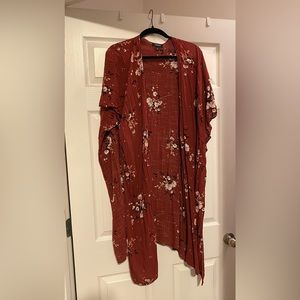 Torrid red floral kimono size 1/2